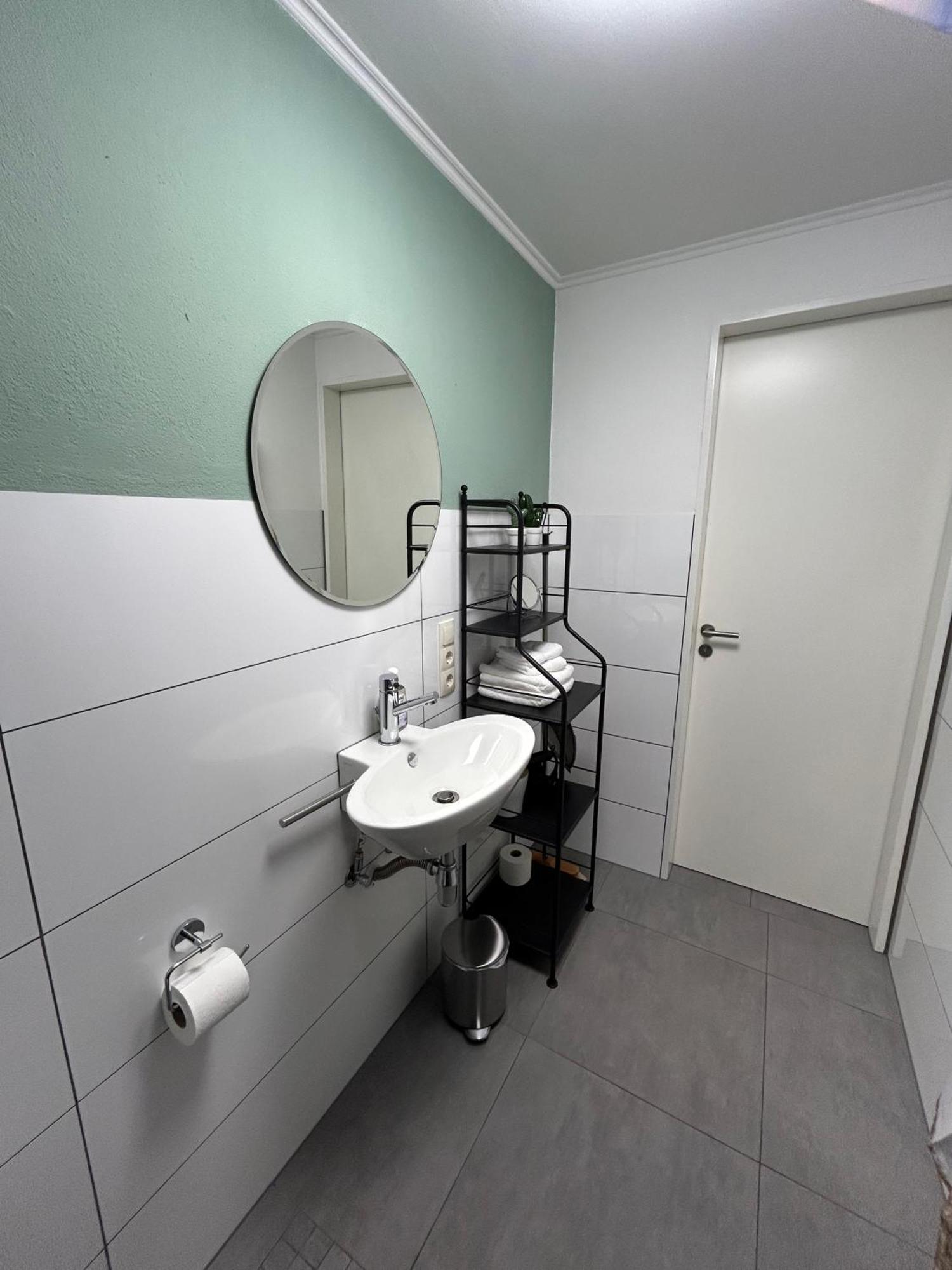 Gemuetliche Maisonette-Wohnung In Sankt Augustin Menden Exterior foto